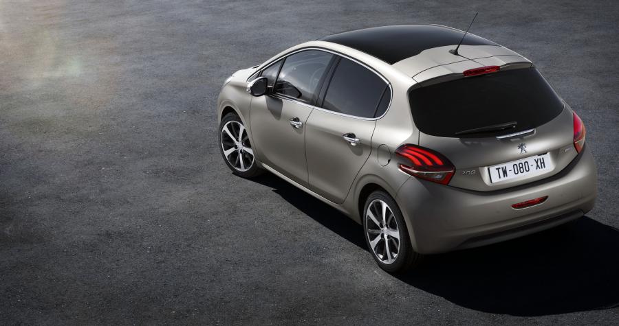 Peugeot 208 Ice Grey 2015 года  (фото 3 из 15)
